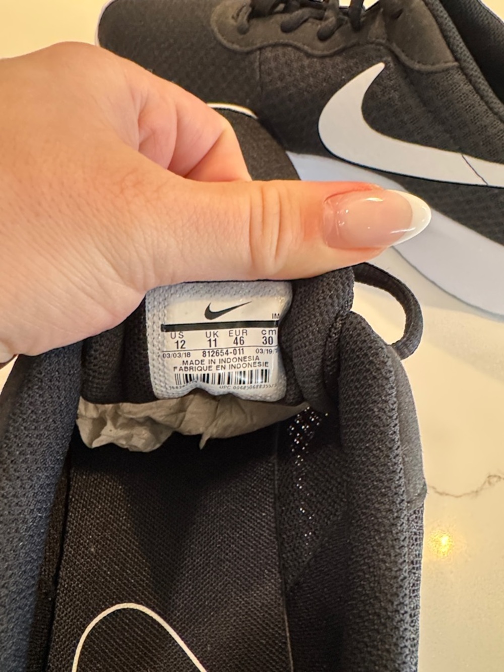 Nike Black & White Mesh Running Sneakers - Picture 4 of 4